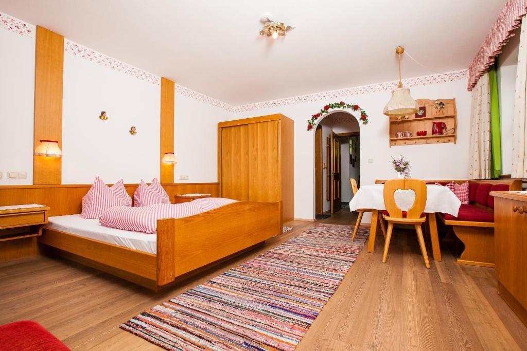 Schottenhof Fulpmes Room photo